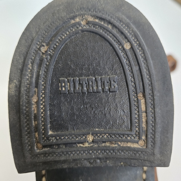 Canada West boots Romeos chelsea vibram sole biltrite heel womens sz 6.5 - Picture 5 of 9